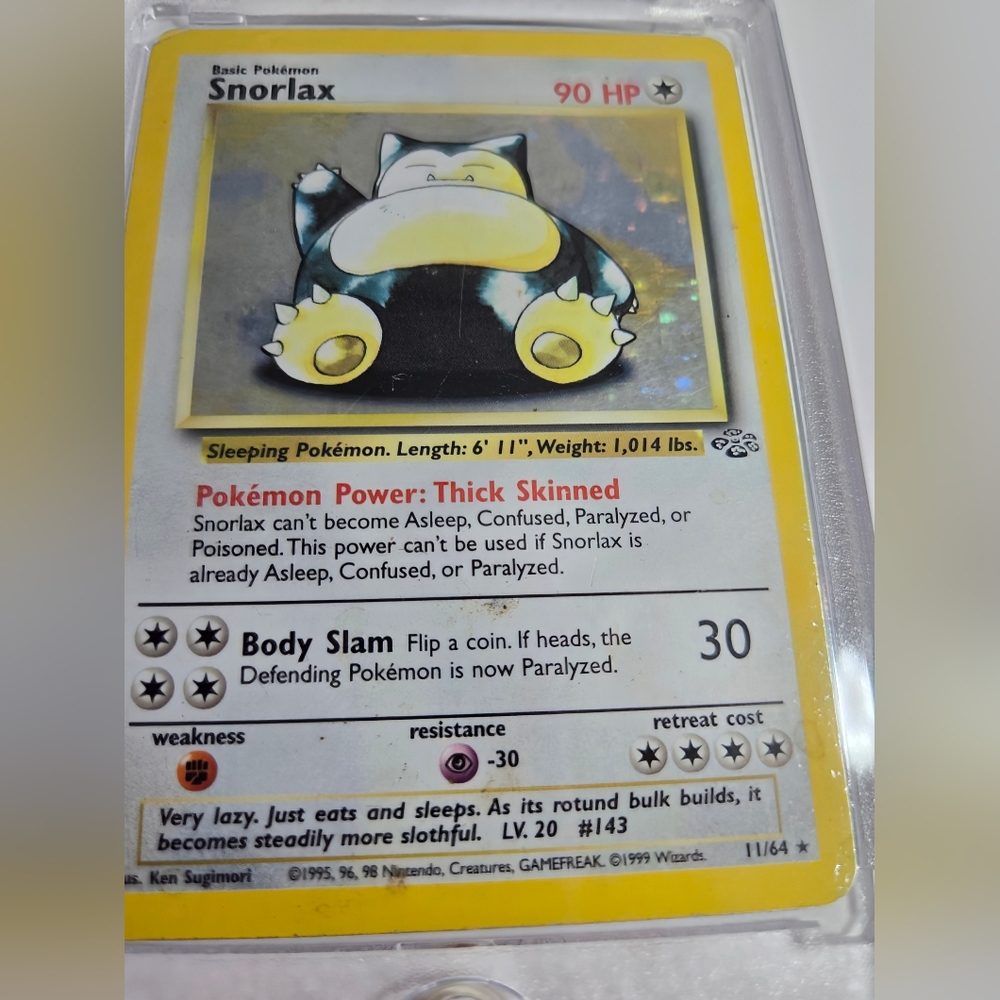 ✨ Holographic Vintage Snorlax Pokémon Card – Moderate Play – Magnetic Case Incl. - Picture 2 of 8